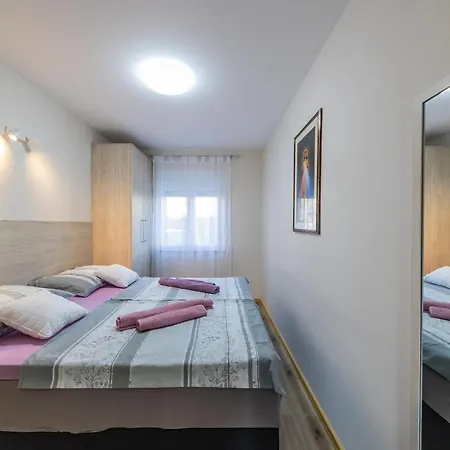 Quiet Comfortable Quo Vadis Kaštela