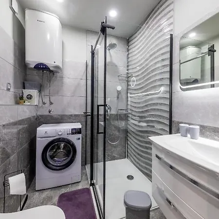 Quiet Comfortable Quo Vadis アパート